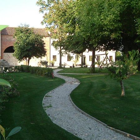 Agriturismo La Sophora Montegaldella Eksteriør billede