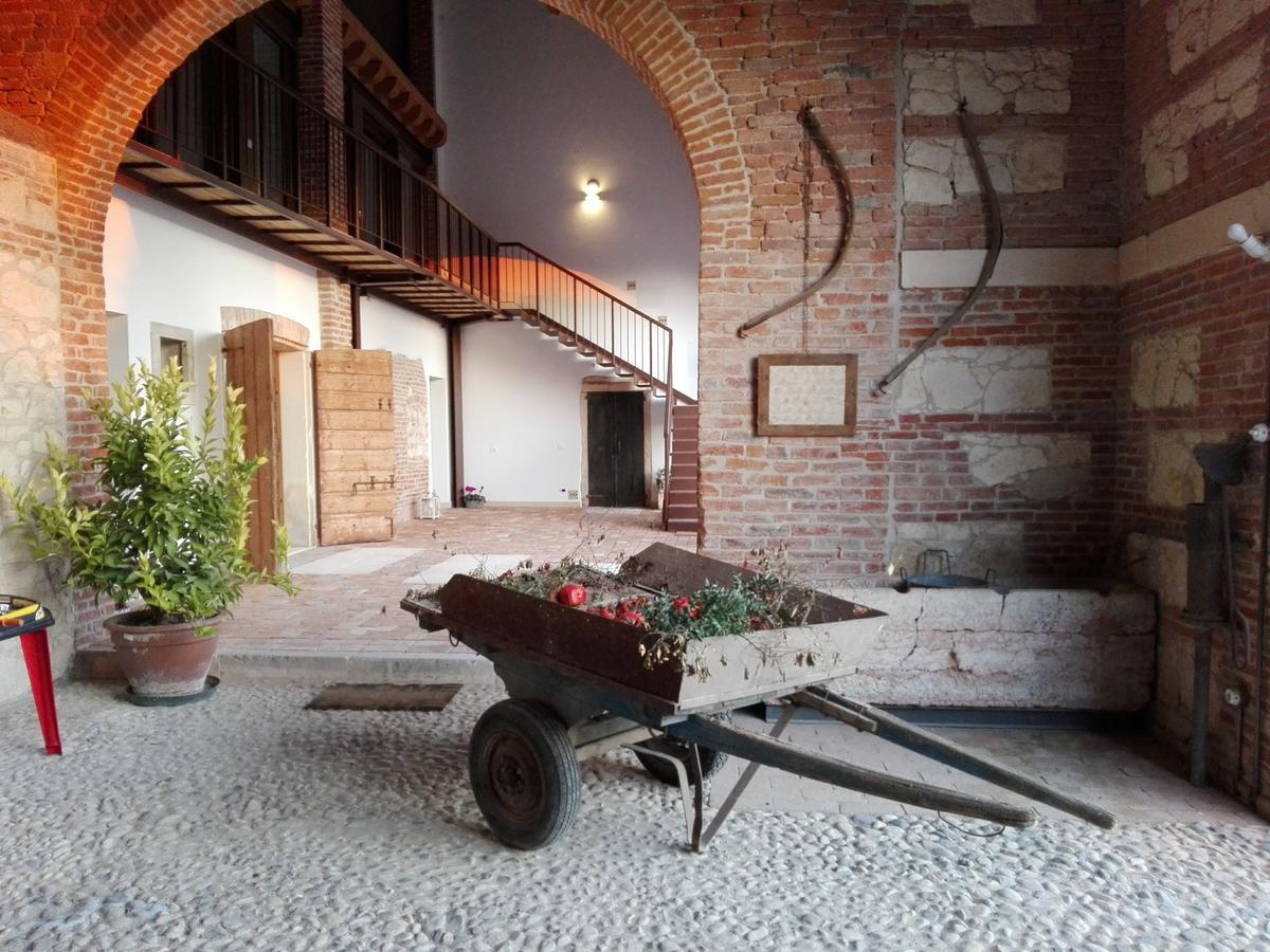 Agriturismo La Sophora Montegaldella Eksteriør billede
